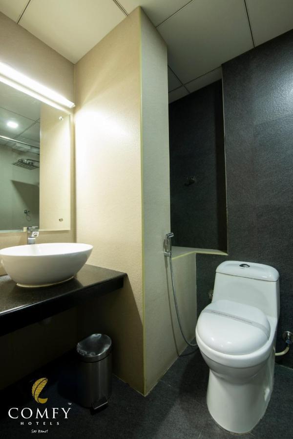 Comfy Luxury Hotel بنغالور المظهر الخارجي الصورة